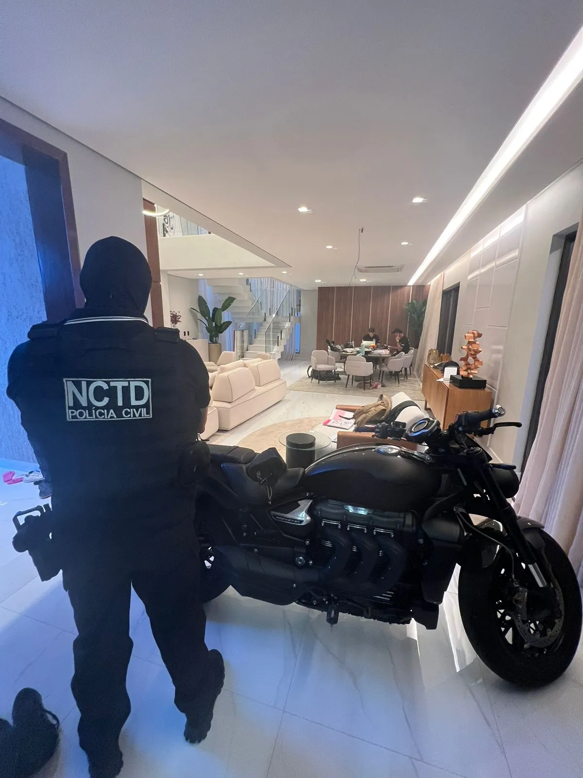 Suspeitos também possuíam motocicletas luxuosas