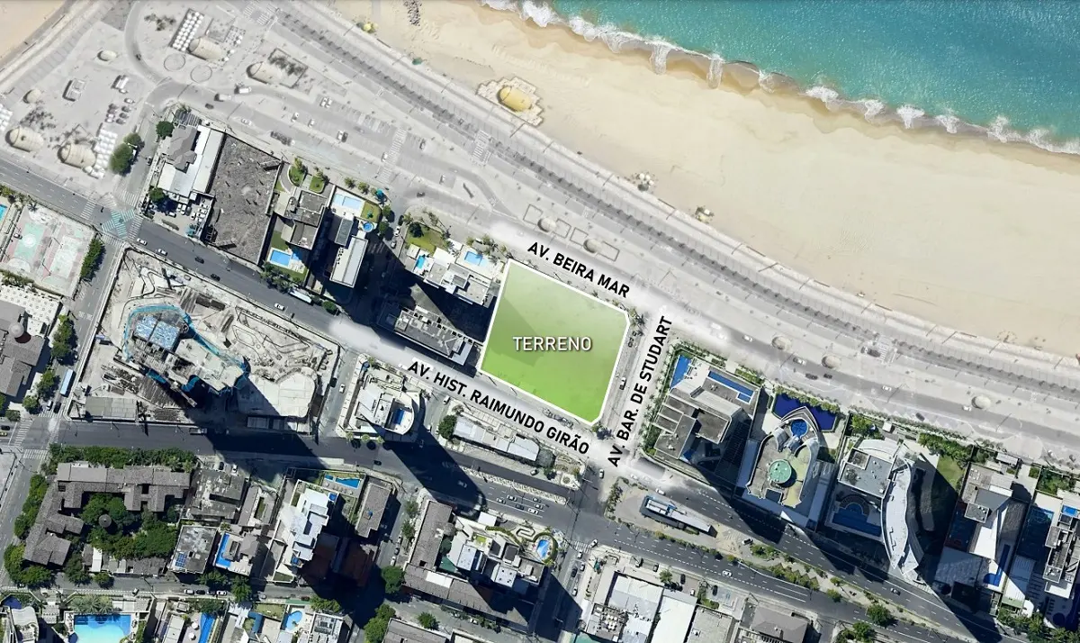 Área onde deve ser construído super-prédio na Avenida Beira-Mar
