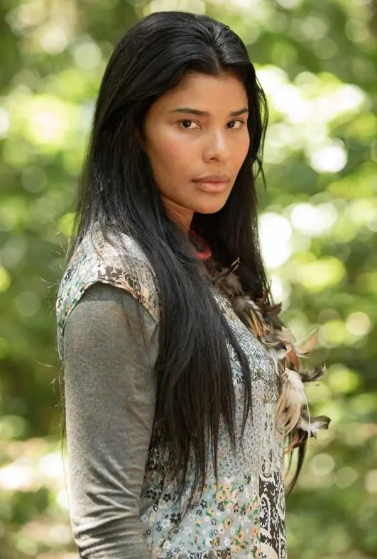 Iraê (Suyane Moreira)