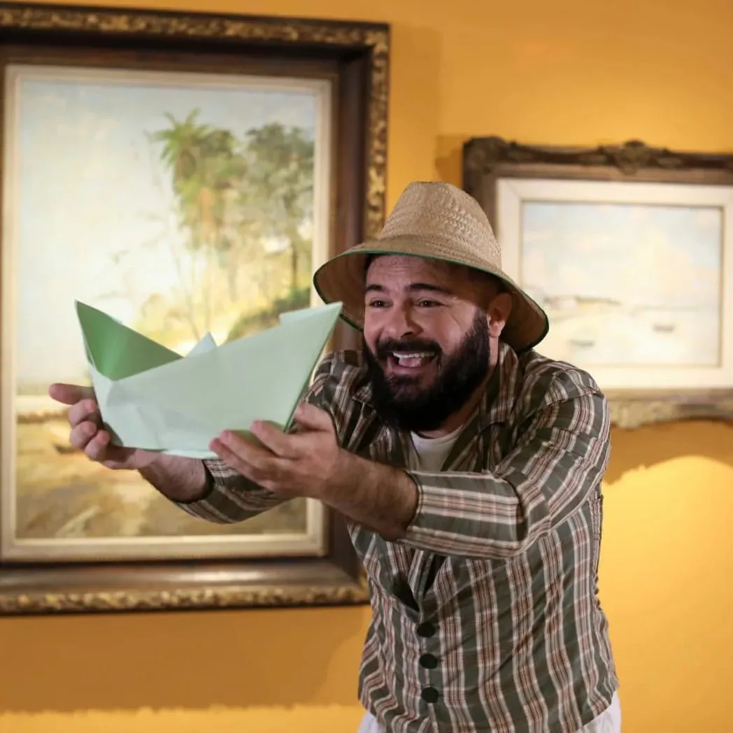 Apresentação do grupo Mirante de Teatro no Espaço Cultural Unifor:  grande desafio de qualquer museu é, primeiro, construir uma relação direta com o usuário e o que lhe cerca