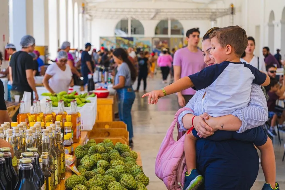 Ação do Mercado AlimentaCE ocupará o pavilhão da gare com as feiras gastronômica, agroecológica e de empórios, além de drinks
