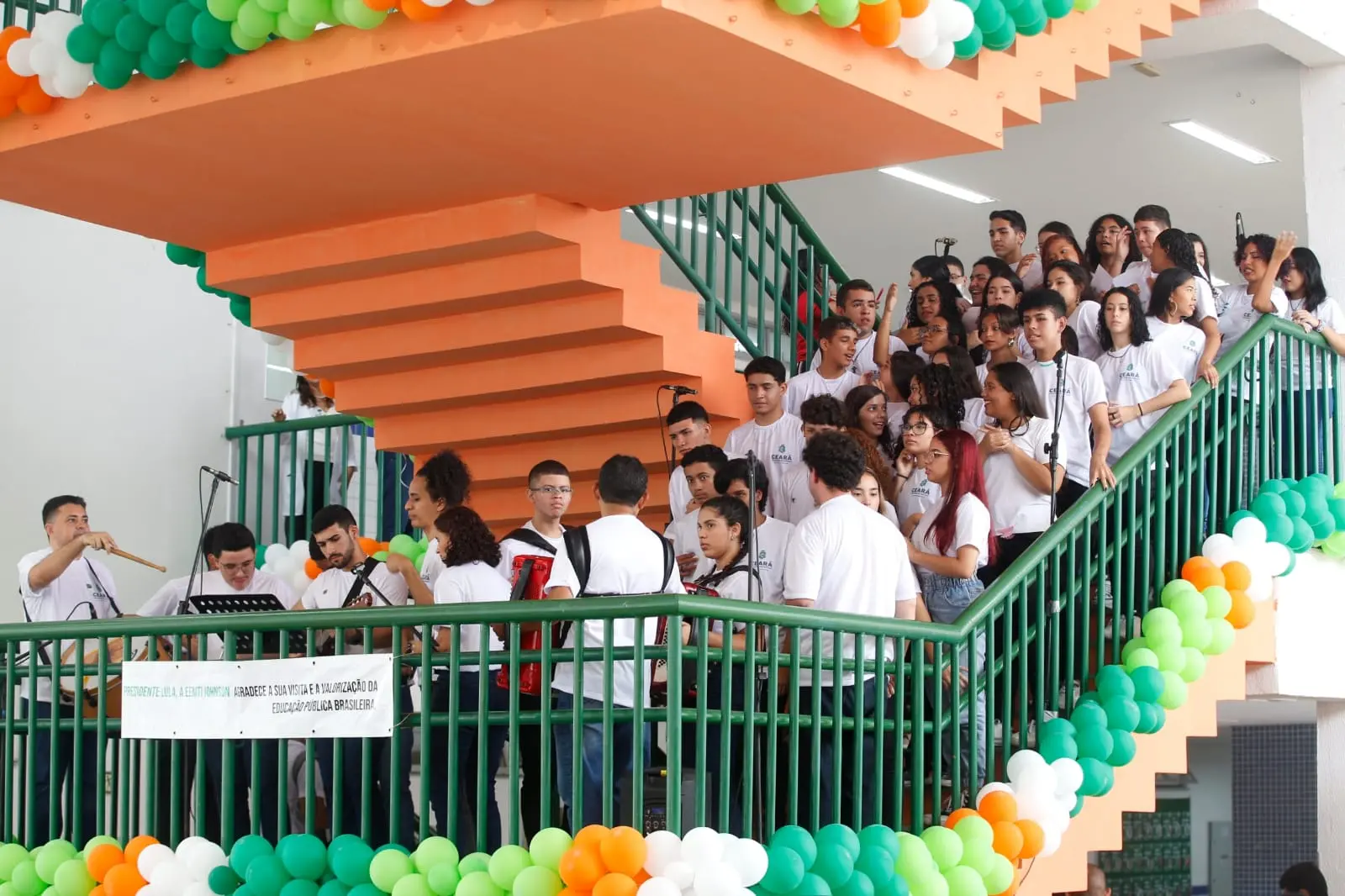 Lula visita Ceará Escola de Ensino Médio em Tempo Integral Johnson