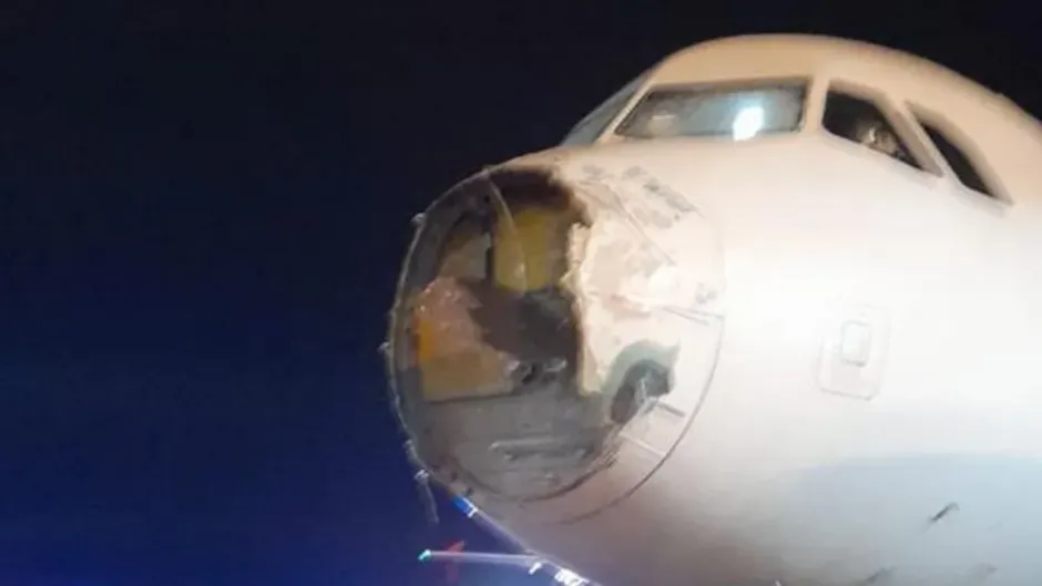 Além de ser o motivo pelo medo de voar de várias pessoas, esses solavancos em pleno ar causam danos à aeronave