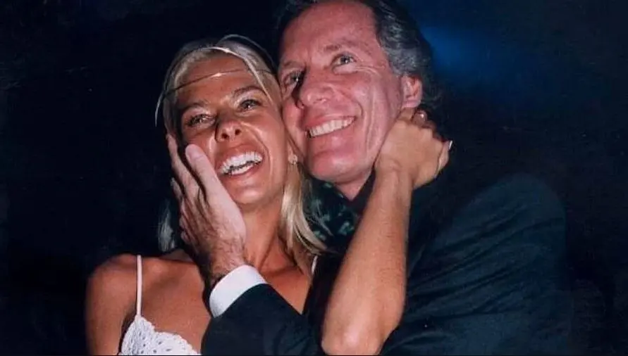 adriane galisteu e roberto justus durante casamento
