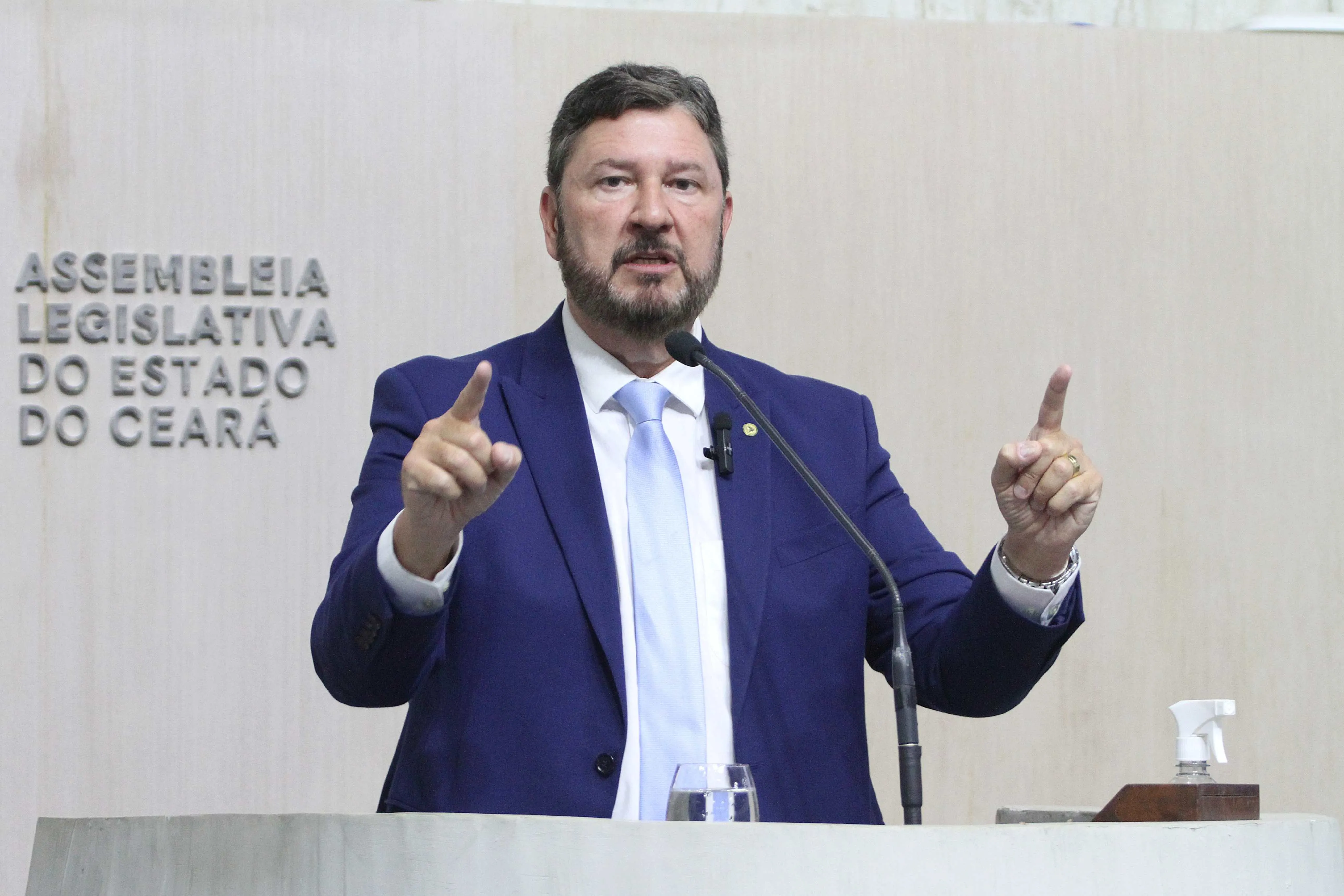 Líder do Governo, Romeu Aldigueri exalta celeridade na aprovação das matérias do Executivo