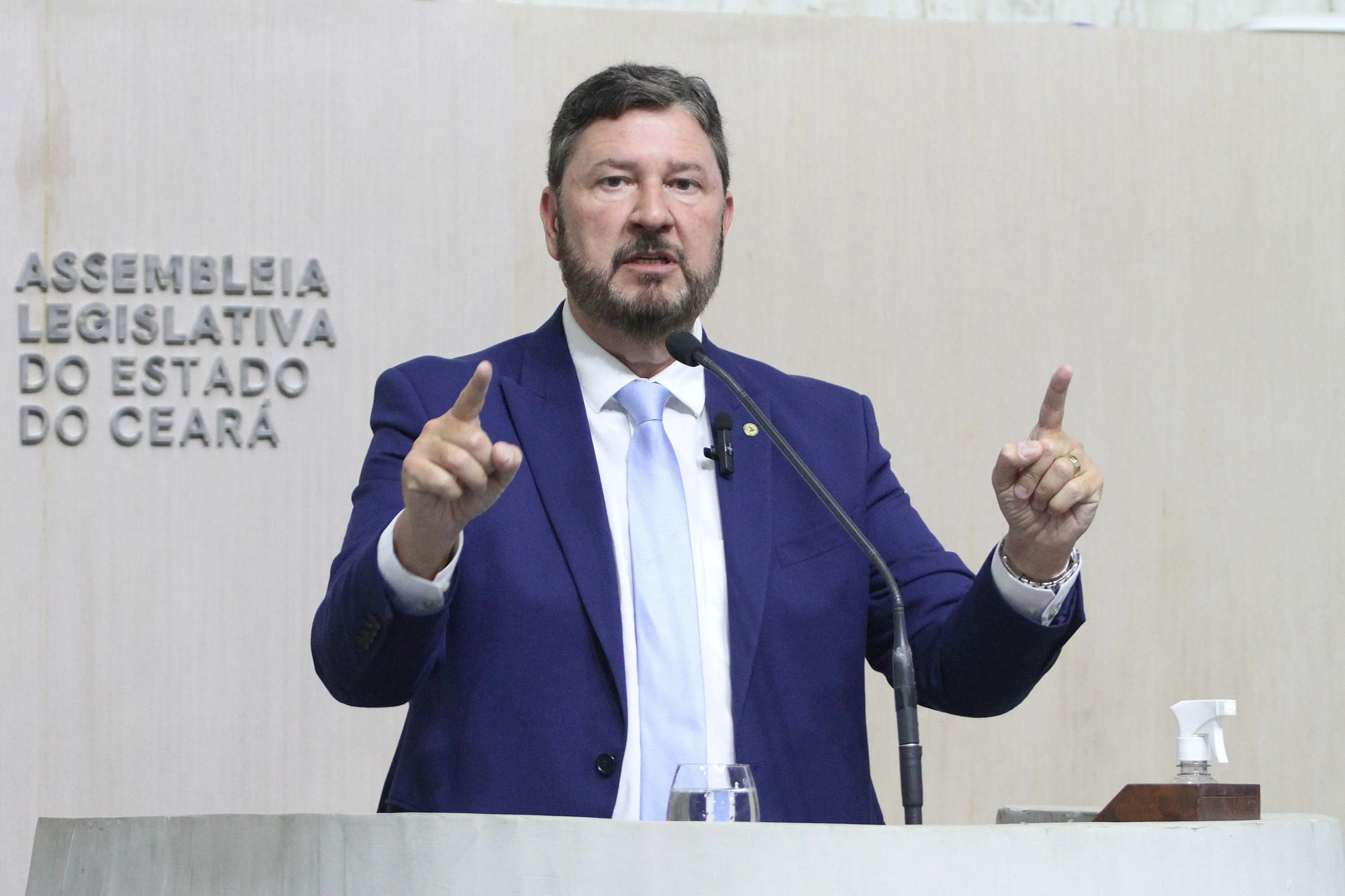 Líder do Governo, Romeu Aldigueri exalta celeridade na aprovação das matérias do Executivo