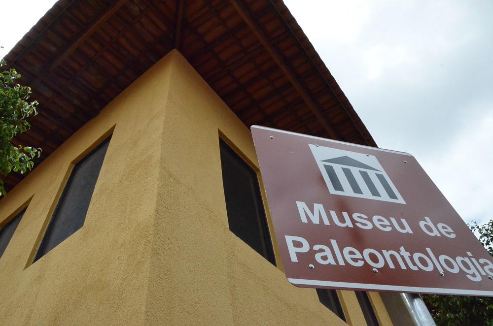Museu de Paleontologia Plácido Cidade Nuvens