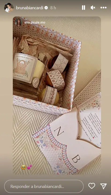 Convidados receberam mensagem e caixa de presentes