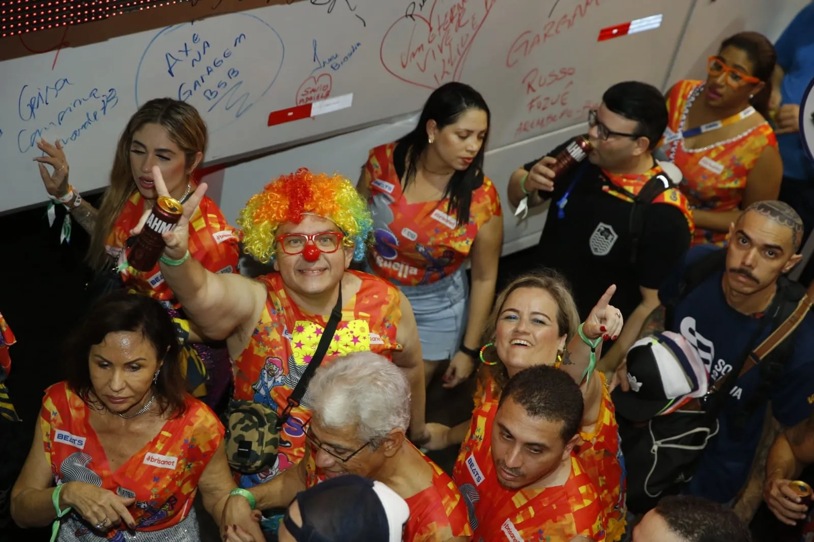 Foliões no Bloco Siriguella nesta sexta-feira (21)