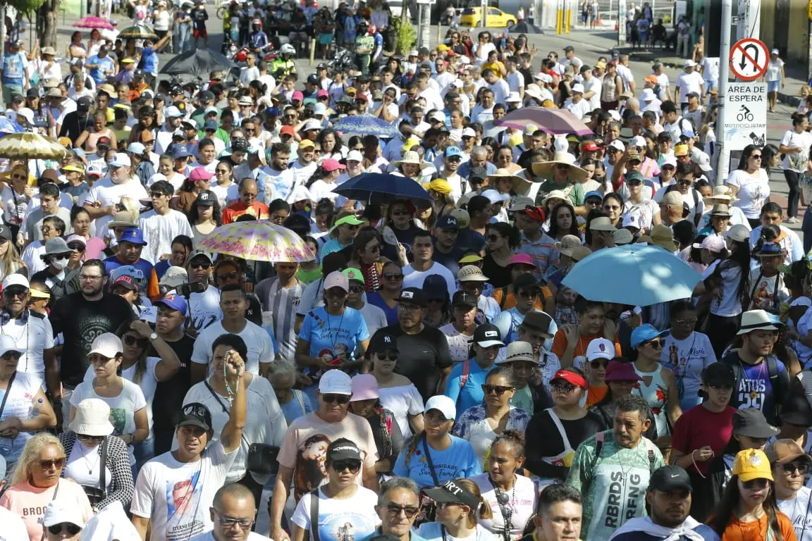 Caminhada com Maria ocorre nesta terça-feira (15)