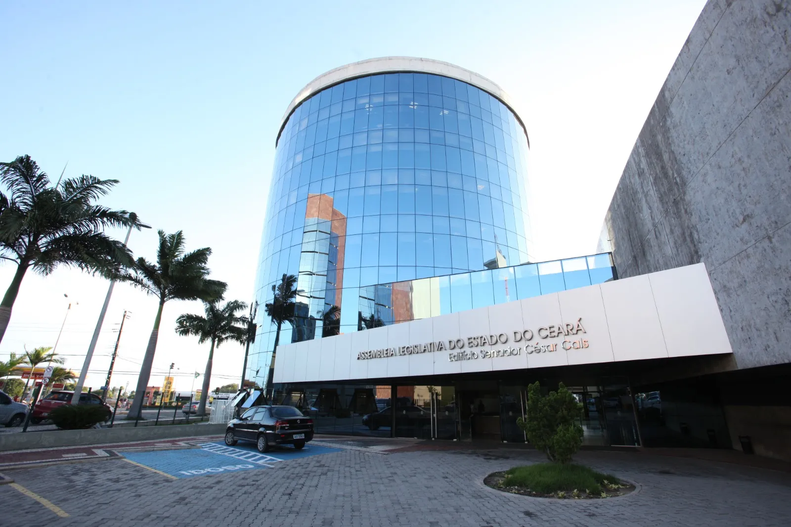 Assim como na CMFor, Alece não possui projeto de lei que verse sobre o piso da enfermagem