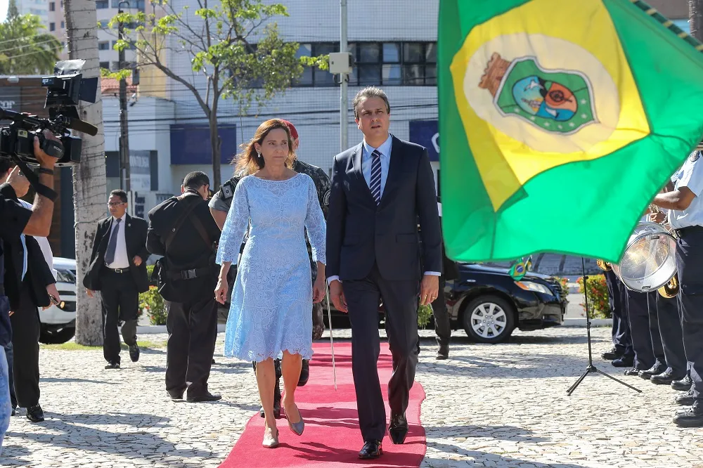 Na posse do Governo do Estado do Ceará em janeiro de 2019, ao lado da até então vice-governadora, Izolda Cela