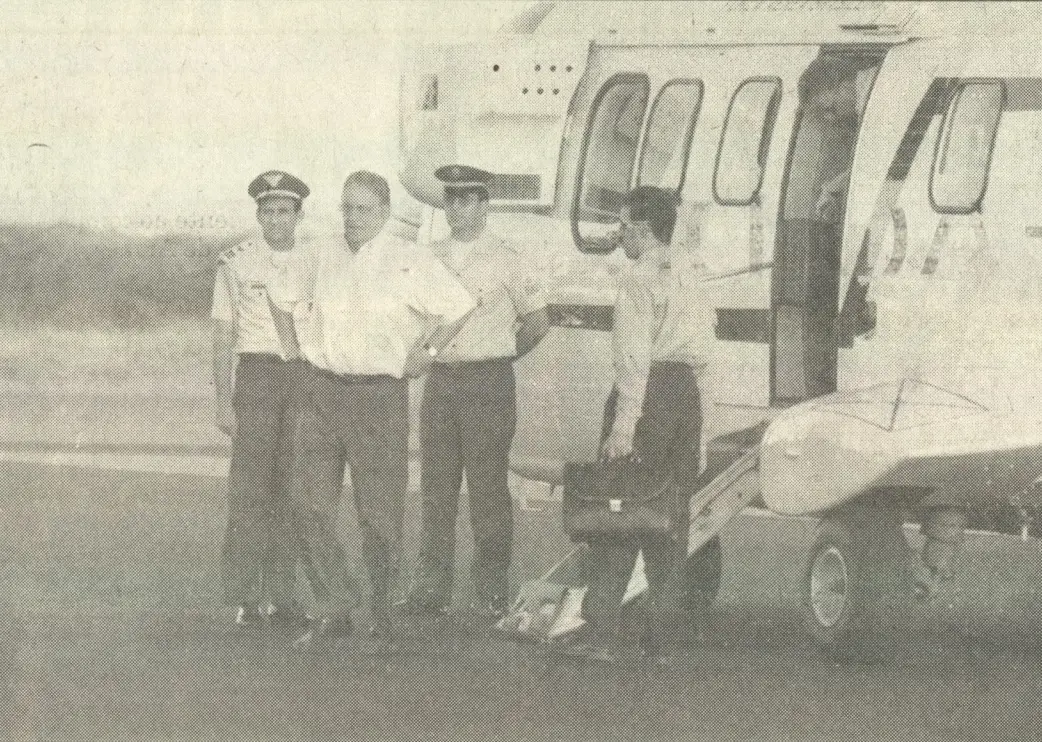 FHC ao desembarcar no aeroporto de Juazeiro do Norte