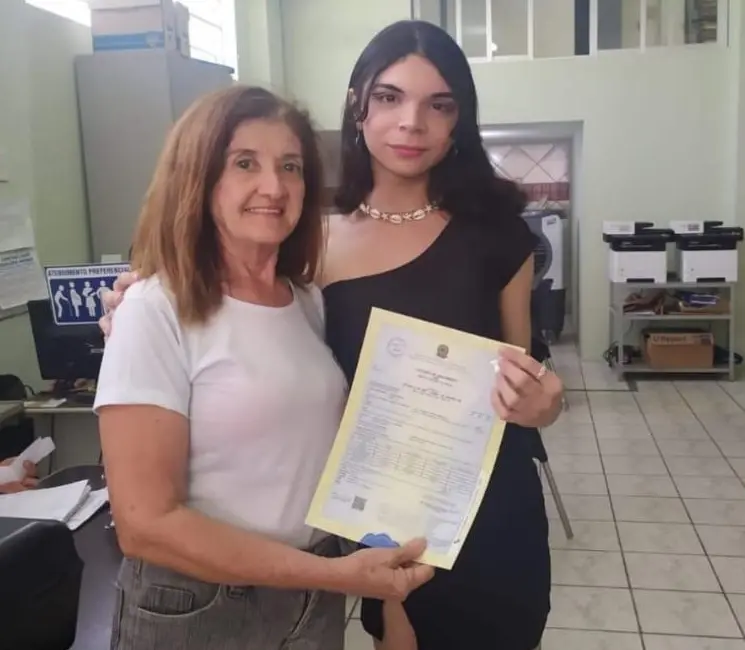 Rebeca Teixeira e mãe