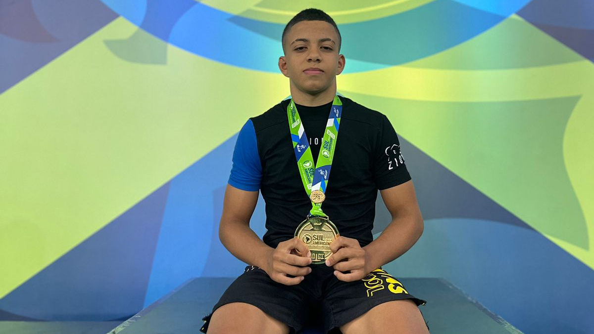 Cearense Guilherme Santos conquista medalha de ouro no Mundial de Jiu-Jitsu  Esportivo - Jogada - Diário do Nordeste