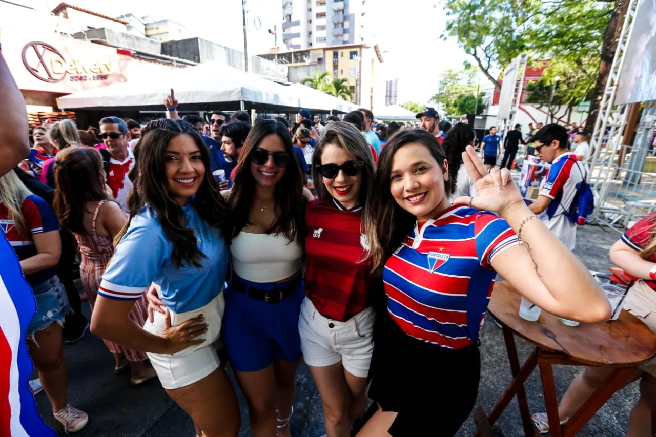 A torcida do Fortaleza faz festa na capital cearense às vésperas da final da Copa Sul-Americana
