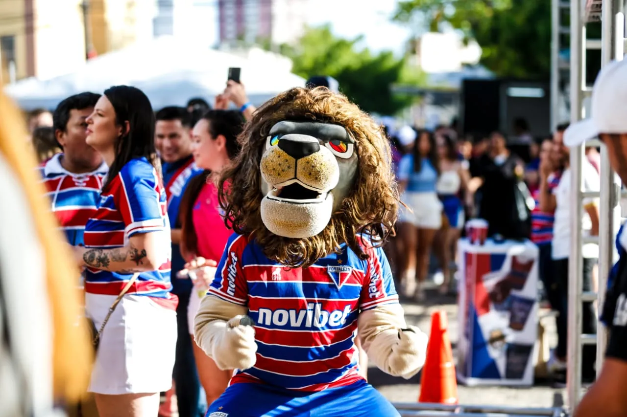 A torcida do Fortaleza faz festa na capital cearense às vésperas da final da Copa Sul-Americana
