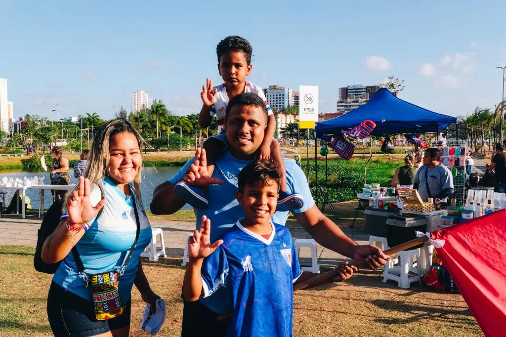 Parque Rachel de Queiroz recebe diversos torcedores do Fortaleza