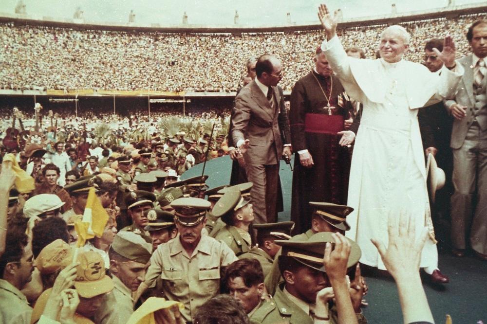 Papa João Paulo II no Castelão