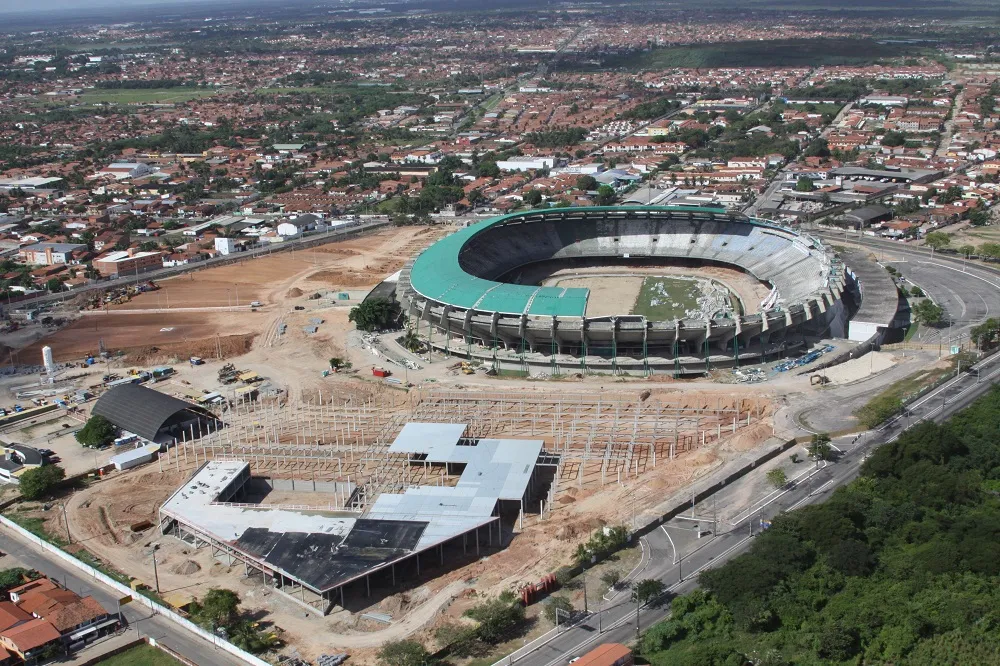 Implosão do Castelão