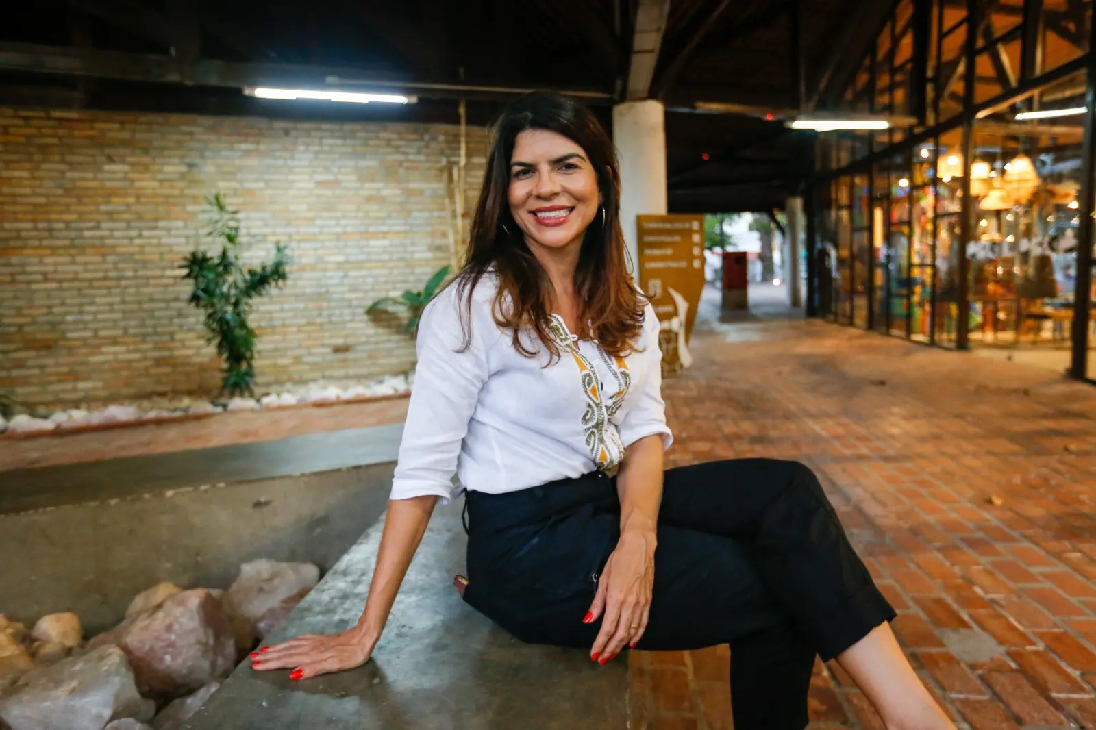 Ivana Coelho hoje é a guardiã das memórias da bisavó, com seu caderno de cartas de amor recitadas