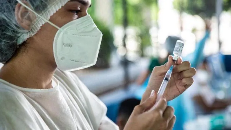 Os postos de saúde são os principais locais de distribuição de vacinas para os usuários do SUS