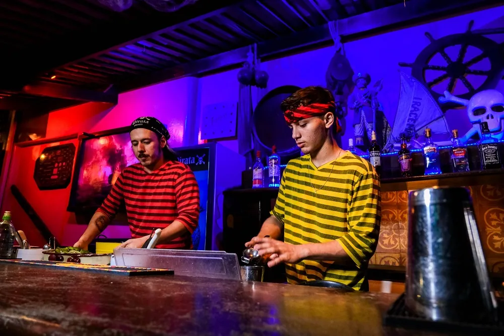 No Pirata Bar, a Segunda-Feira Mais Louca do Mundo é evento conhecido até internacionalmente