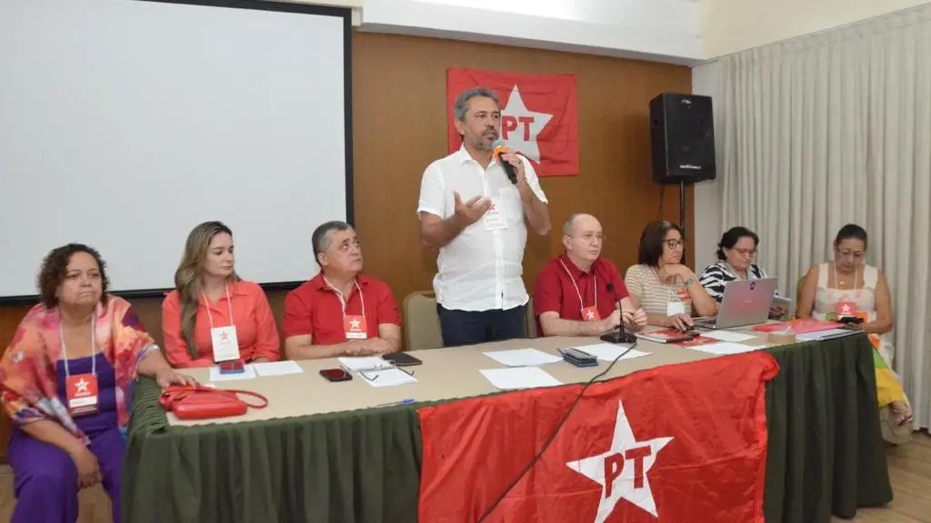 Reunião da Executiva do PT Ceará em julho deste ano com a presença do governador Elmano de Freitas
