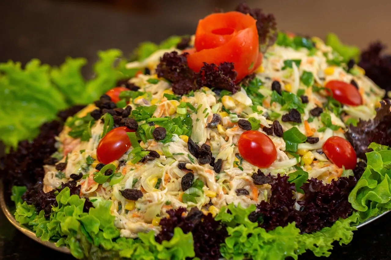 Salada de maionese é um prato típico em todo o Brasil