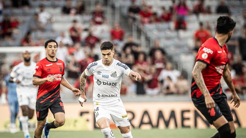 Com dúvidas, Santos finaliza preparação para jogo decisivo contra o  Fortaleza; veja provável escalação