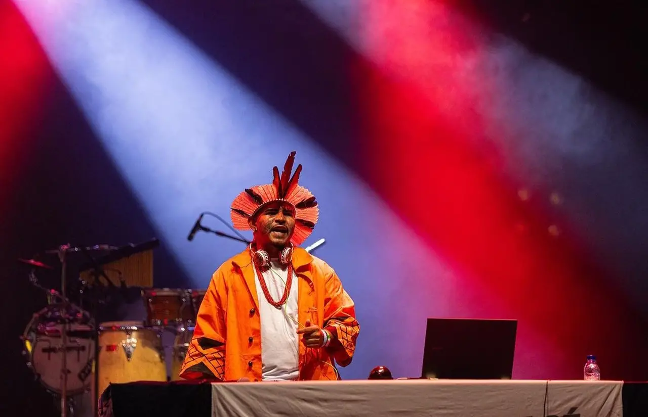 Remixes feitos por Rapha Anacé destacam cantos e falas indígenas