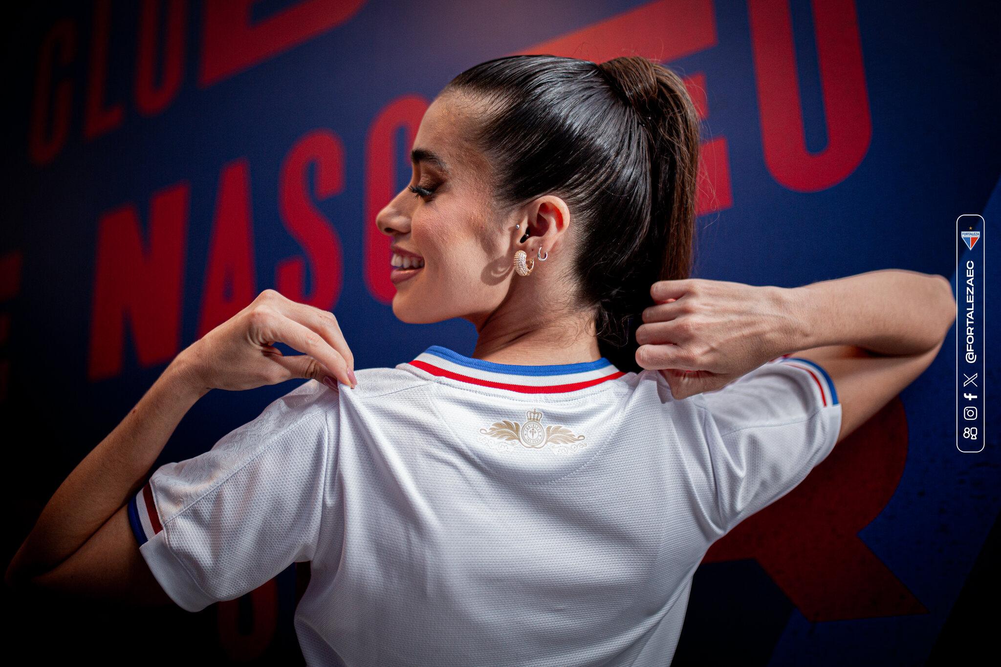 Fortaleza lança segundo uniforme para a temporada 2024; veja fotos