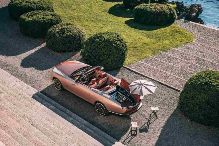 O Rolls-Royce Boat Tail é o carro mais valioso do mundo, com valor de R$ 135 milhões
