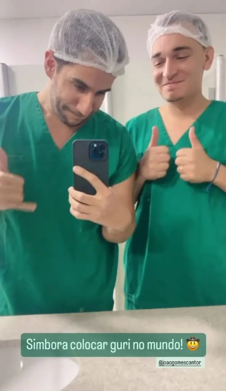 João Gomes e padrinho