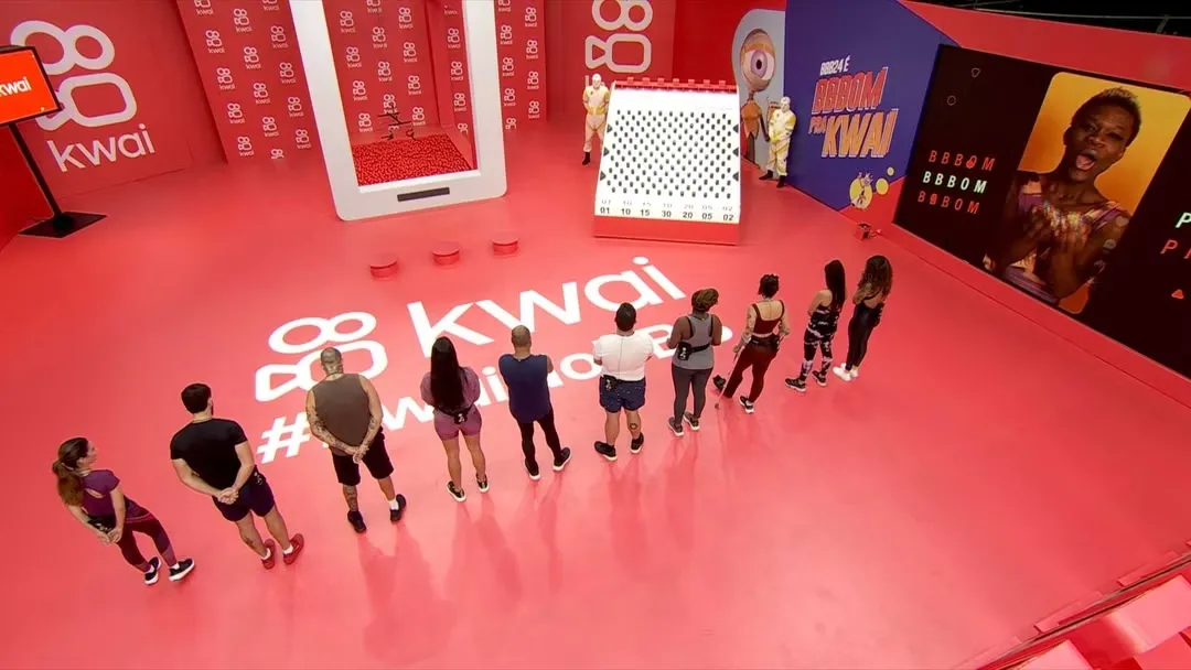 Giovanna, Raquele, Michel, Marcus Vinicius, Alane, Pitel, Fernanda, Wanessa, Matteus e MC Bin Laden passaram para a segunda etapa