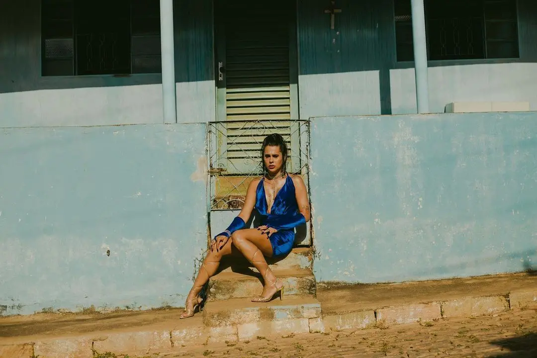 Tita Maravilha dirige, roteiriza e protagoniza o curta 