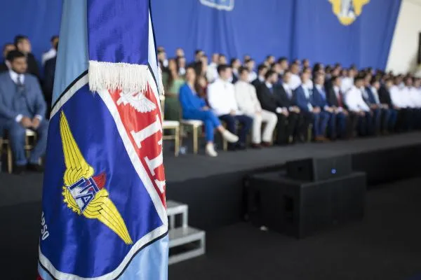 Solenidade de formatura de alunos do ITA