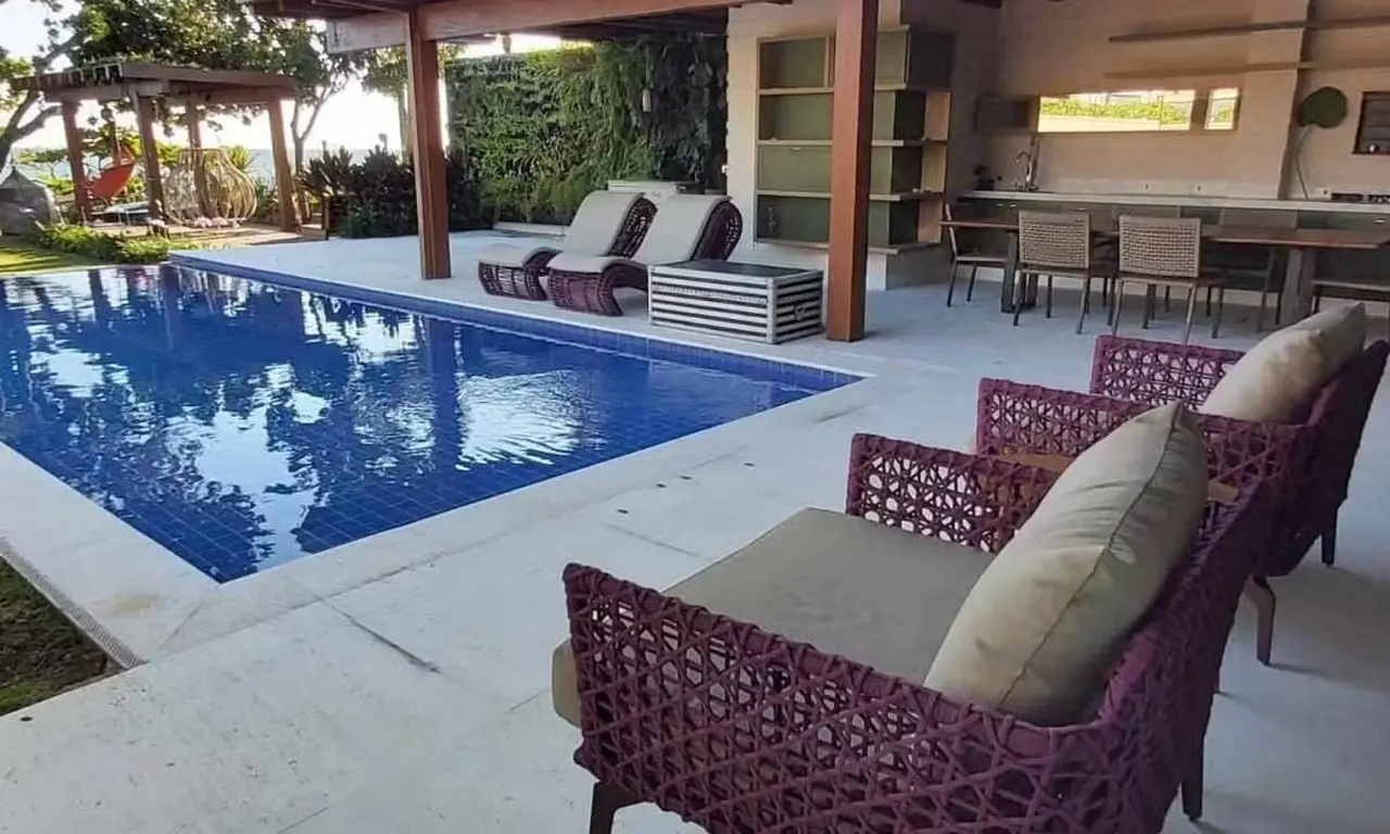 foto de mansão onde yasmin brunet e gabriel medina moravam