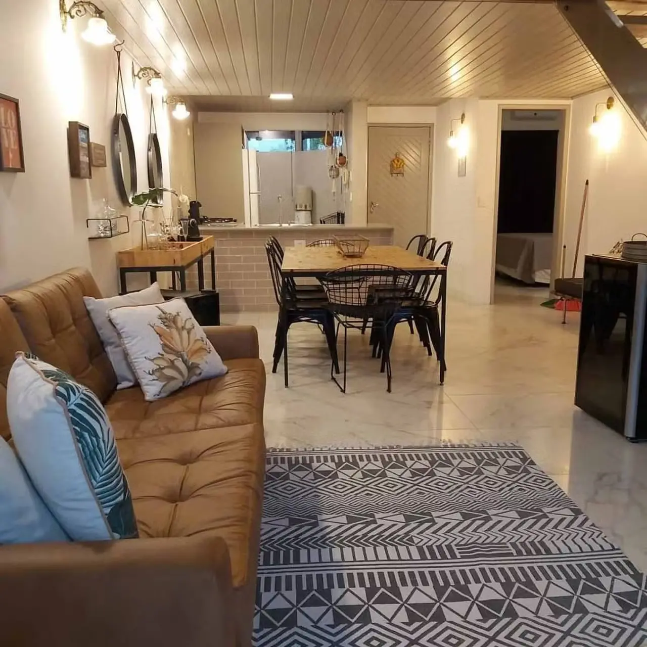 foto de mansão onde yasmin brunet e gabriel medina moravam