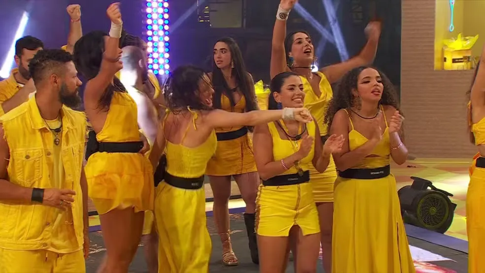 Beatriz provoca Fernanda