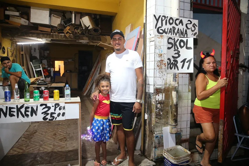 Renda proveniente do Carnaval auxilia família de Alex