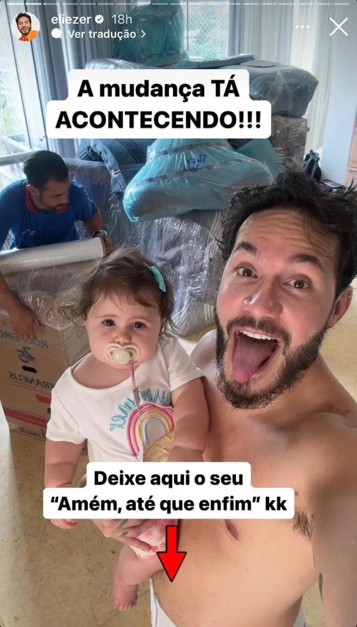 storie de eliezer mostrando mudança. no colo dele, a filha lua
