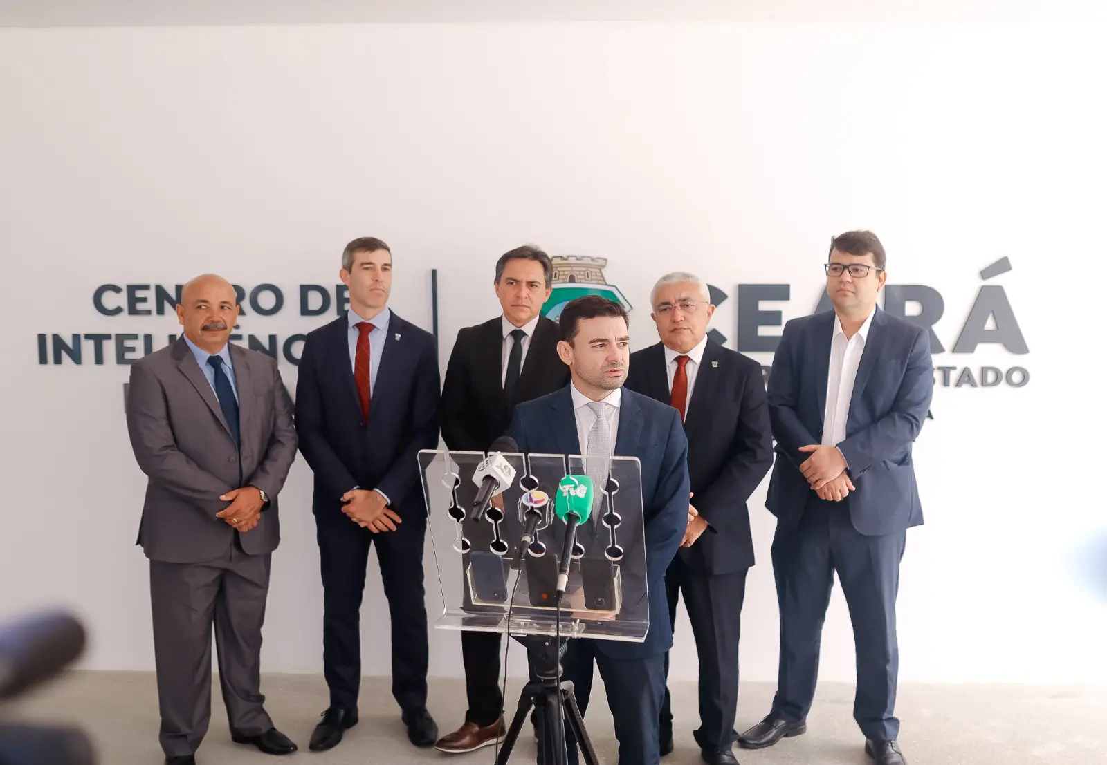 Secretários do Ceará, Rio Grande do Norte, Paraíba, Pernambuco, Piauí, Bahia e Sergipe participaram do Encontro de Secretários da Segurança Pública do Nordeste, no Centro Integrado de Segurança Pública (Cisp) de Fortaleza