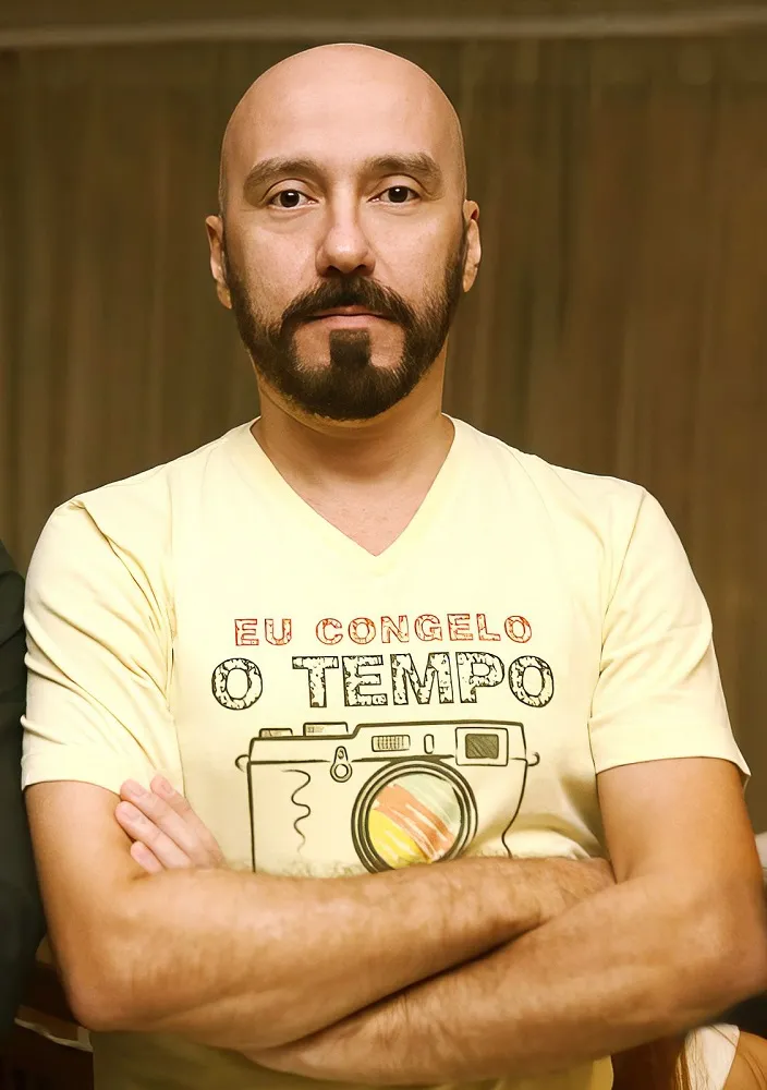 Francisco Júnior, o fotógrafo da noite fortalezense
