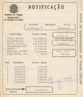 Primeira notificação eletrônica do Imposto de Renda, emitida pelo Serpro em 1968