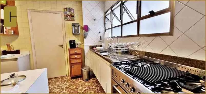 Cozinha do apartamento, anunciado por imobiliária