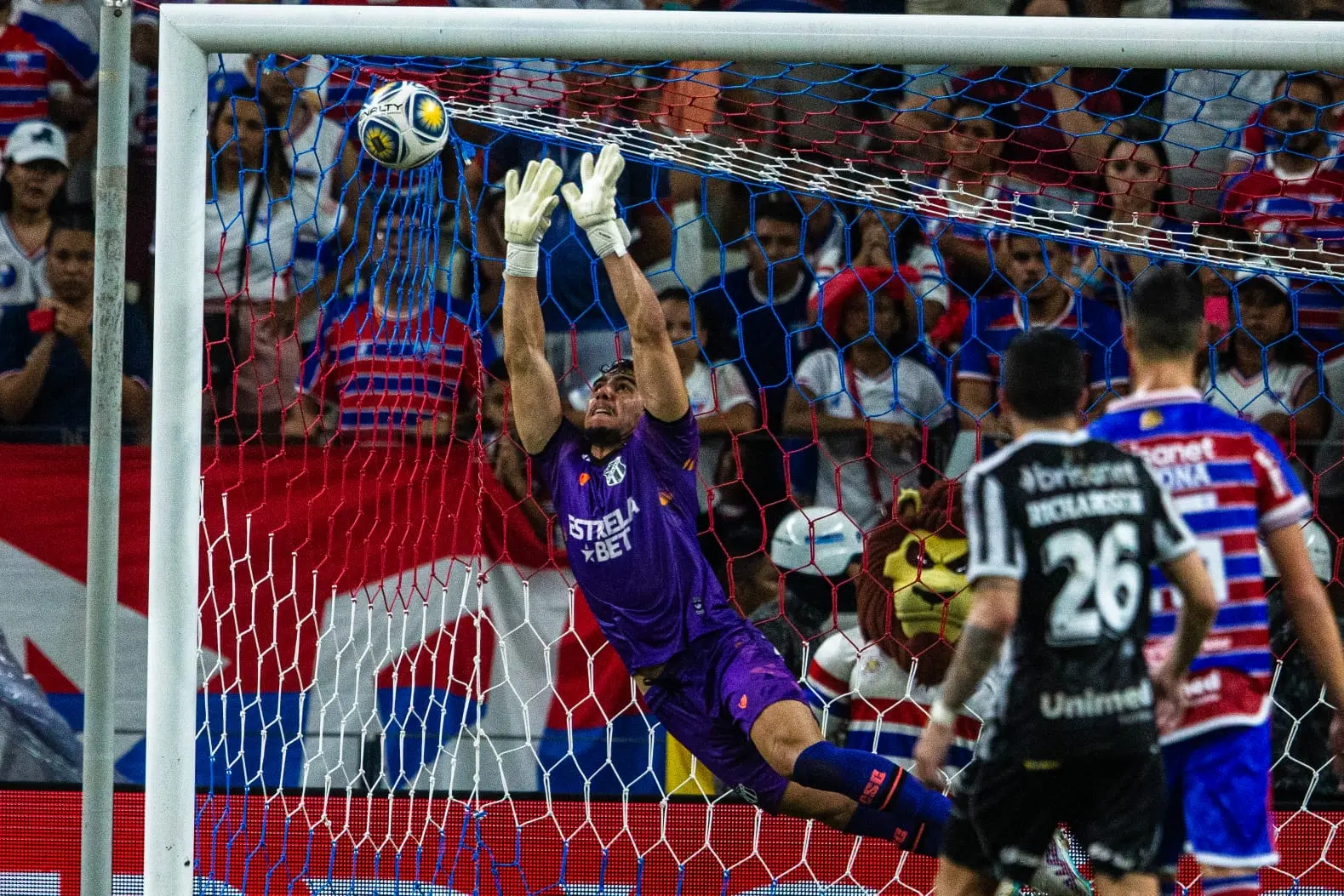 Richard em ação pelo Ceará