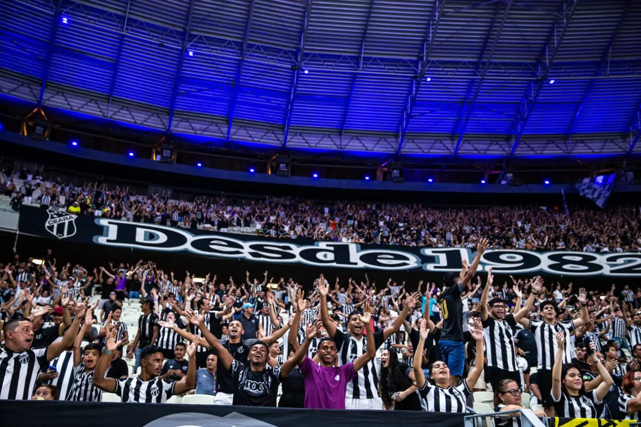 Torcedores do Ceará no Clássico-Rei
