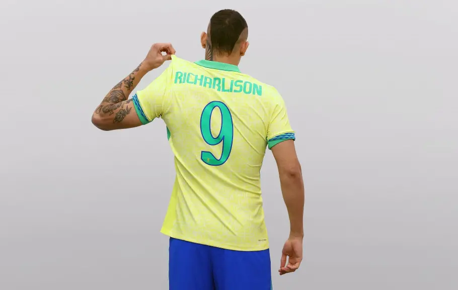 Camisa Nova, versão amarela-Richarlison
