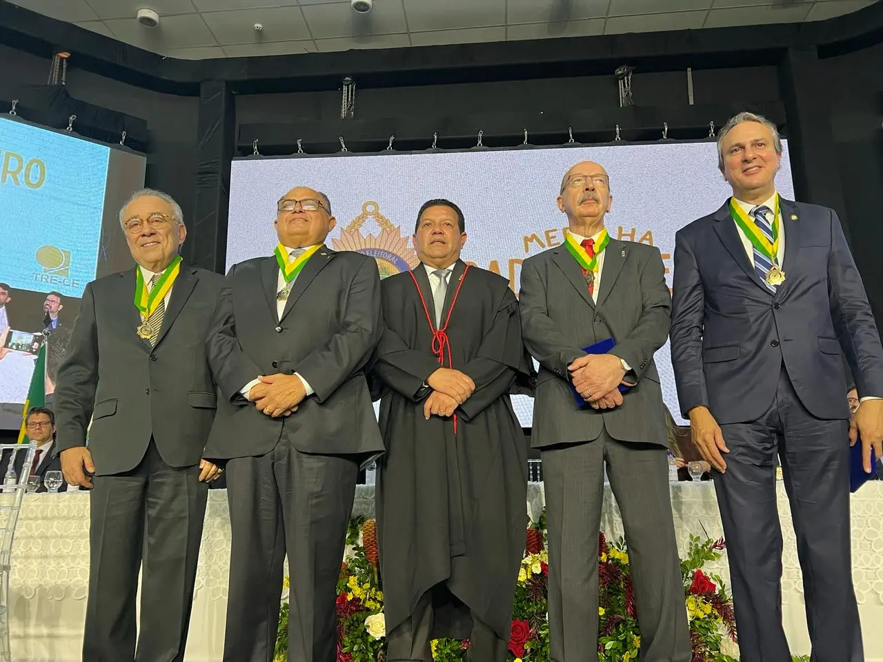 Cerimônia do TRE-CE para entrega da Medalha do Mérito Eleitoral Padre Cícero Romão Batista
